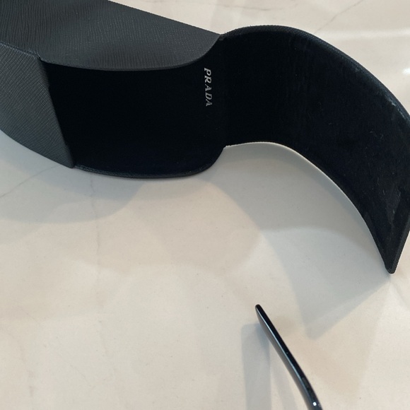 Prada PR 06YS Sunglasses & case - Picture 7 of 13